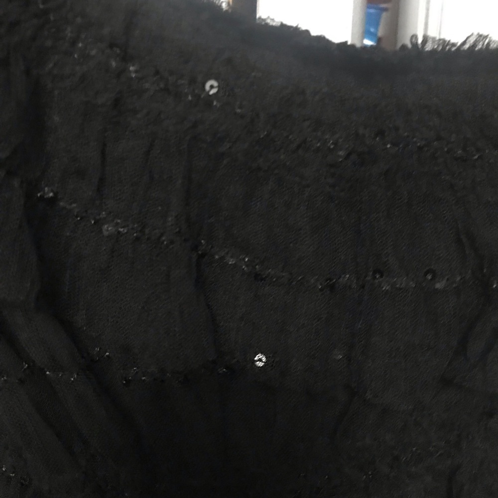Top - Picture 3 of 5